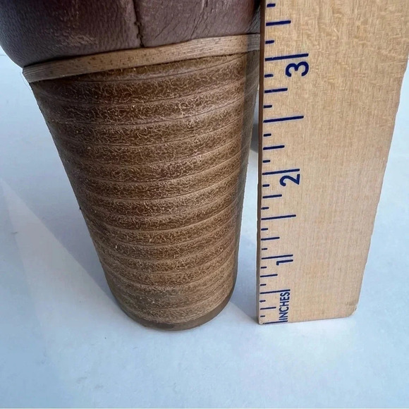 Sofft Leather Perforated Nude Ombré Block Heel Side Zipper Ankle Bootie Size 10M - Picture 11 of 15